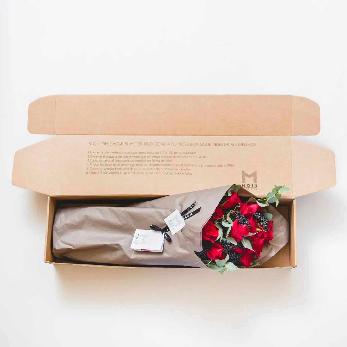 Caja de Rosas Rojas--Mossfloristas