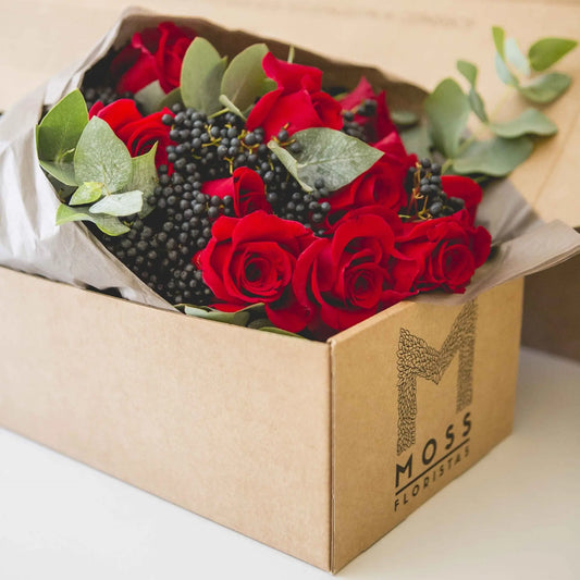 Caja de Rosas Rojas--Mossfloristas